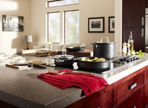 Tips for Successful Entertaining in Your Kitchen Tips for Successful Entertaining in Your Kitchen