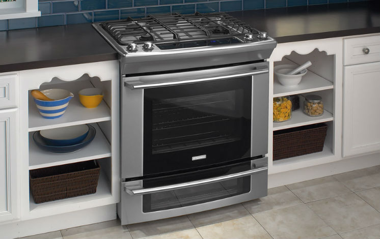 Electrolux cooking range