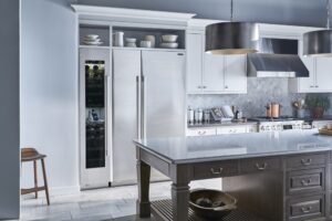 Built-In vs. Freestanding Refrigerators Built-In vs. Freestanding Refrigerators